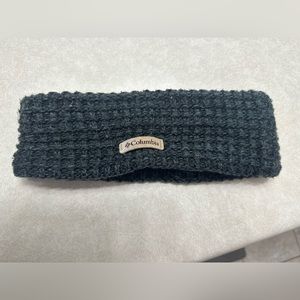 Columbia ear warmer